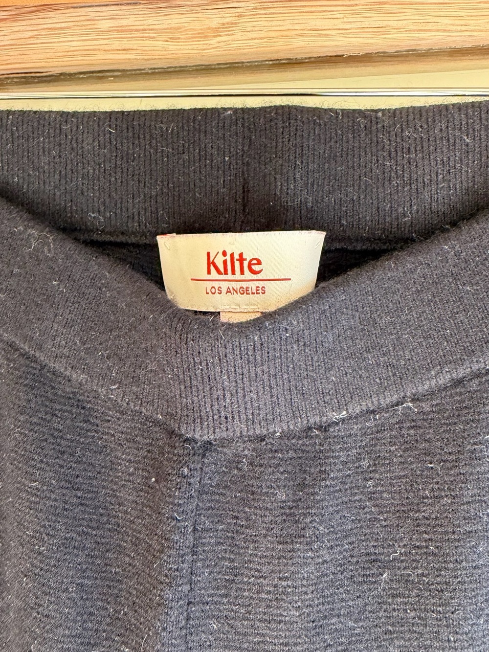 KILTE Wide-Leg Black Women's Pants - Minimal High-Rise TrousersWASHABLE CASHMERE - Picture 7 of 10